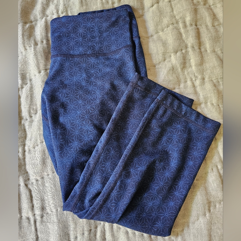 Lululemon Womens Leggings Size 8